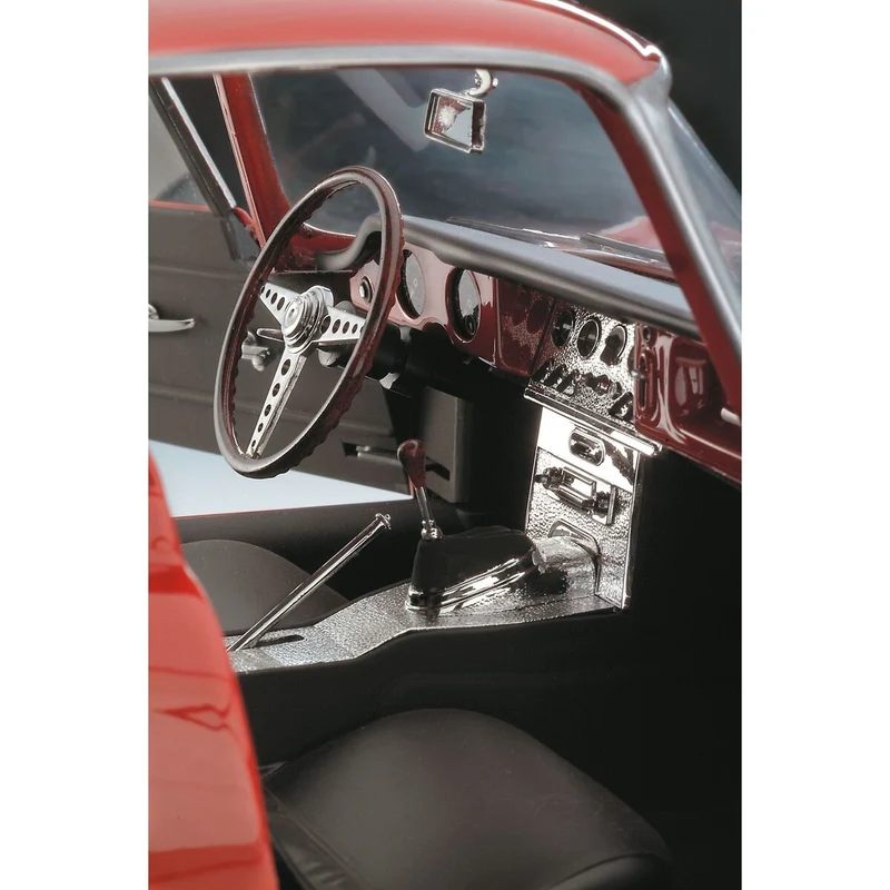 Revell 07717 1:8 Jaguar E-Type