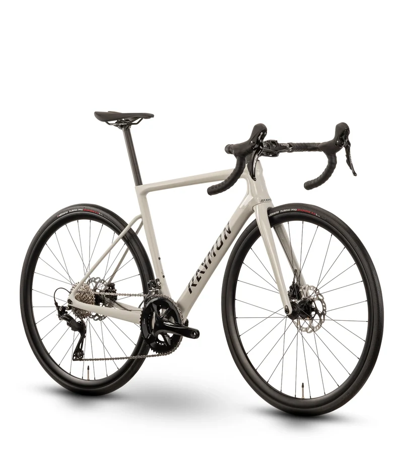 Raymon Kirana light grey stealth