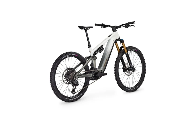 Focus SAM² 6.9 800 White / Steelgrey 2026