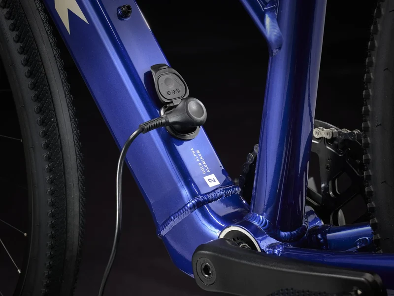Trek Dual Sport+ 2 Stagger Hex Blue