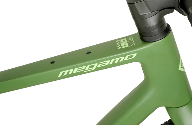 MEGAMO West 02 | camo