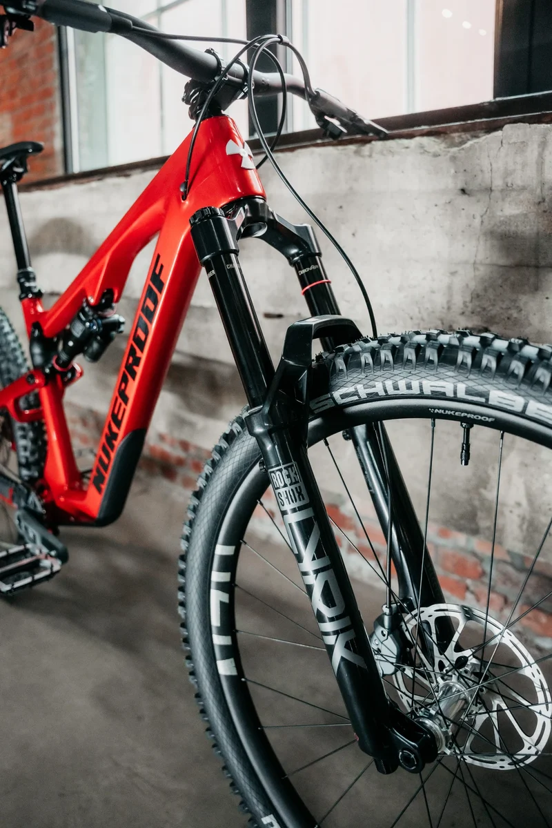 Nukeproof Reactor 290 CRB Pro 29 T-GX red