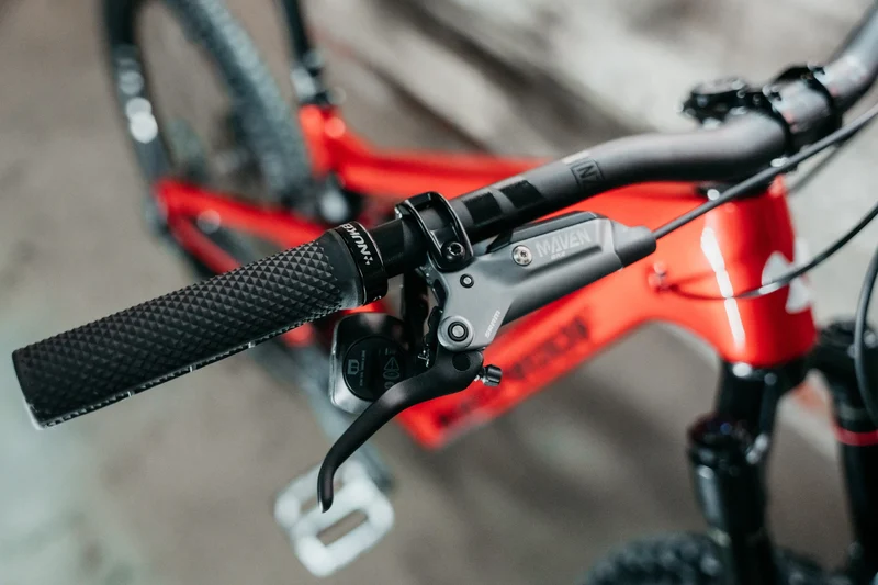 Nukeproof Reactor 290 CRB Pro 29 T-GX red