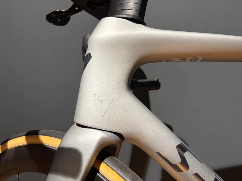 Specialized Tarmac SL9 SW AXS Satin Silver Dust / Gloss Chrome | B-Ware | 56