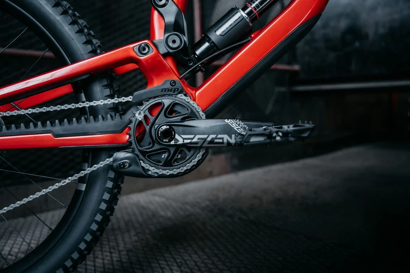 NUKEPROOF Dissent Carbon Pro 297 | red/black