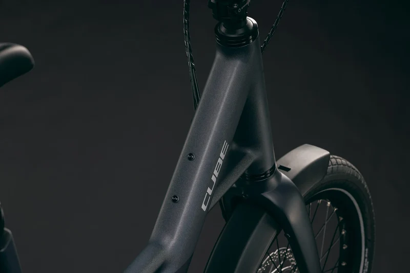 Cube Compact Hybrid Deluxe 540 nightsky´n´grey 2027