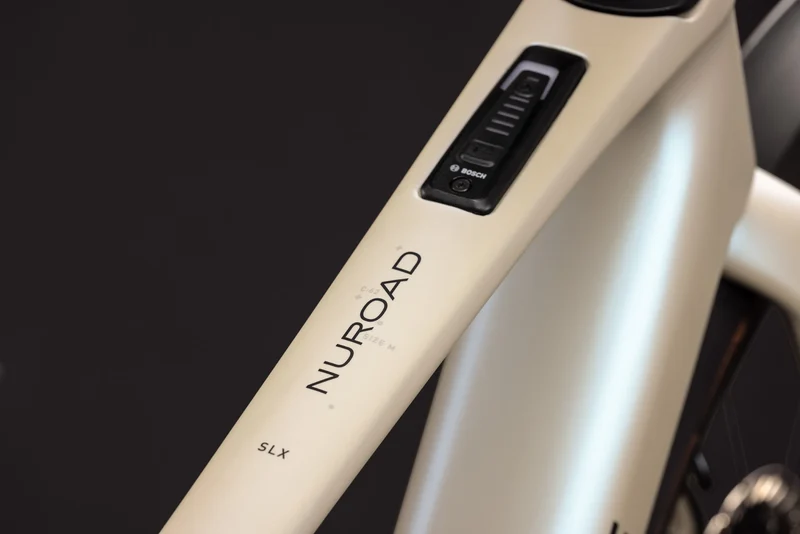 Cube Nuroad Hybrid C:62 SLX 400X FE glintsand´n´black 2027
