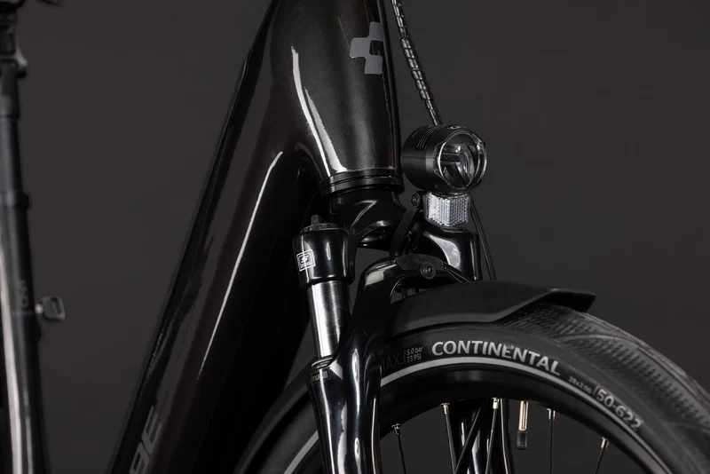 Cube Supreme Hybrid Comfort ONE 600 gunmetal´n´reflex EE 2027
