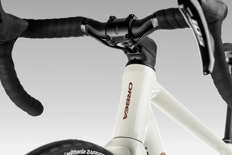 Orbea AVANT H30 White - Bronze