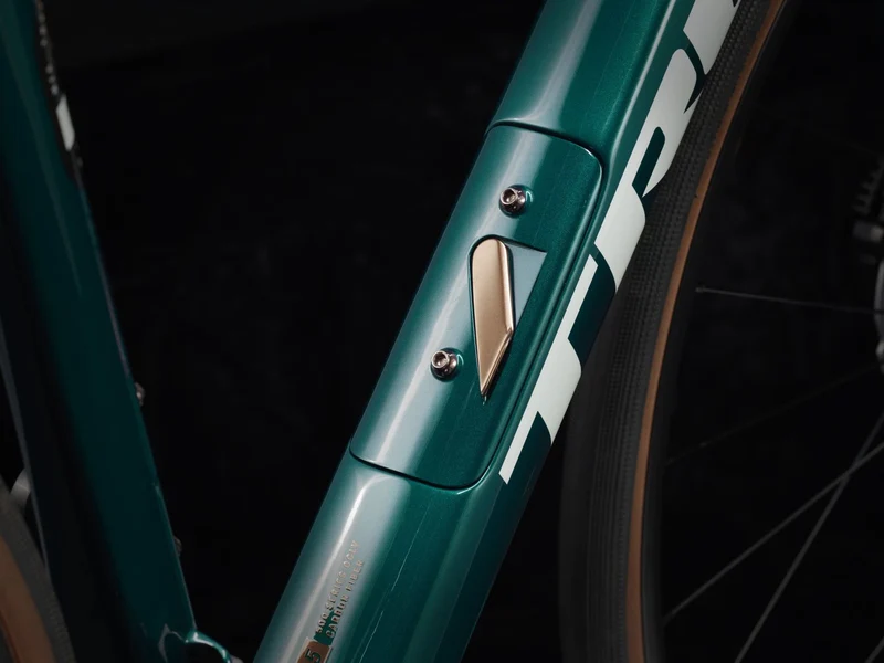 Trek Domane SL 5 Dark Aquatic