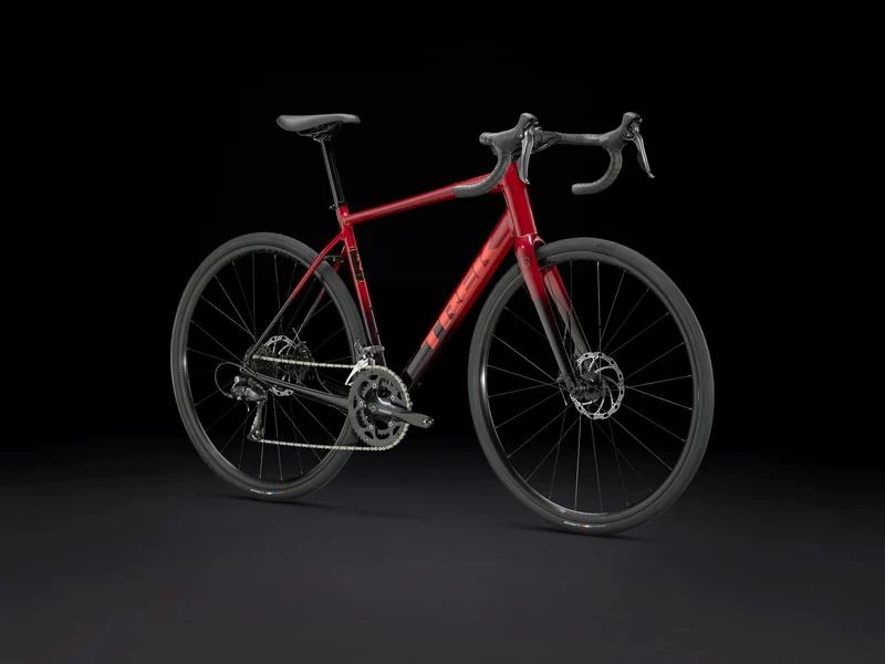Trek Domane AL 2 Crimson to Dark Carmine Fade