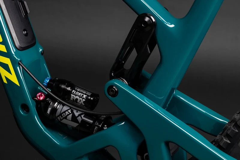 Santa Cruz Hightower 4 C R Gloss Day Green