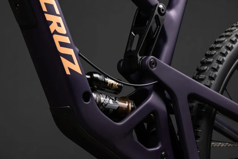Santa Cruz Hightower 4 CC XX AXS RSV Matte Deep Purple