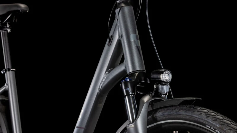 Cube Touring Pro slabgrey´n´metal Tiefeinstieg