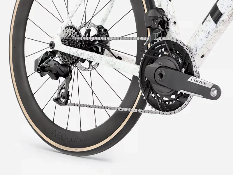 Trek Domane SLR 7 AXS Gen 5 Pearl/Silver Marble 2027