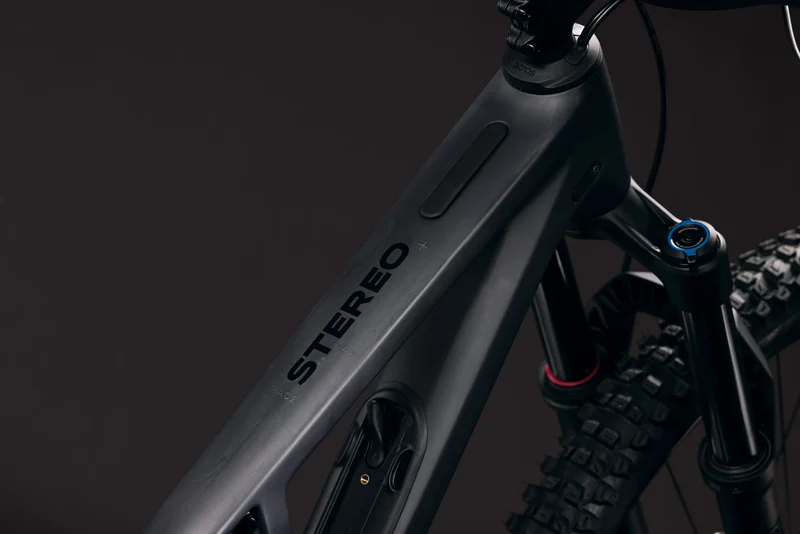 Cube Stereo HPC Race carbon´n´black 2027