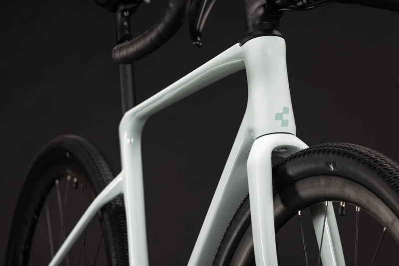 Cube Nuroad C:62 One hintofmint´n´green 2027