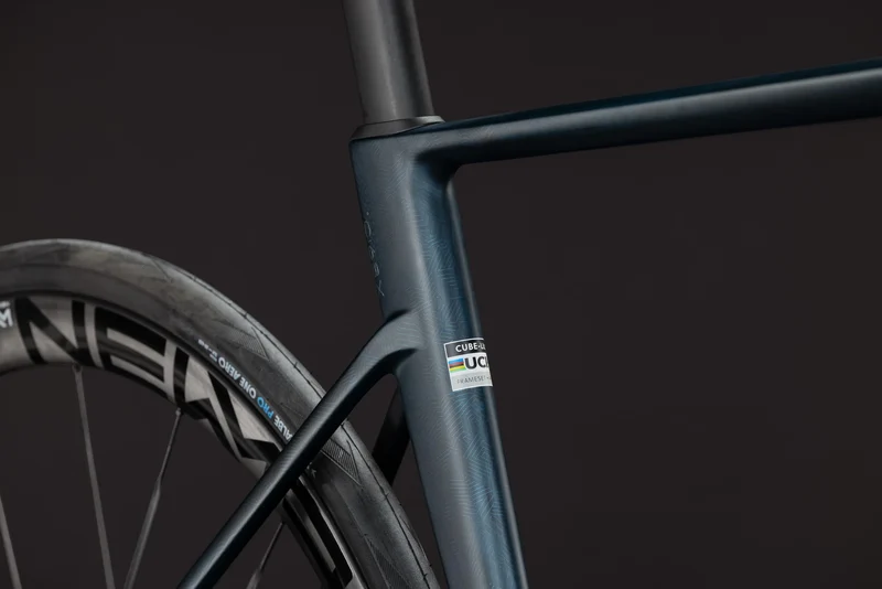 Cube Litening Air C:68X SLX liquidblue´n´crisscross 2027