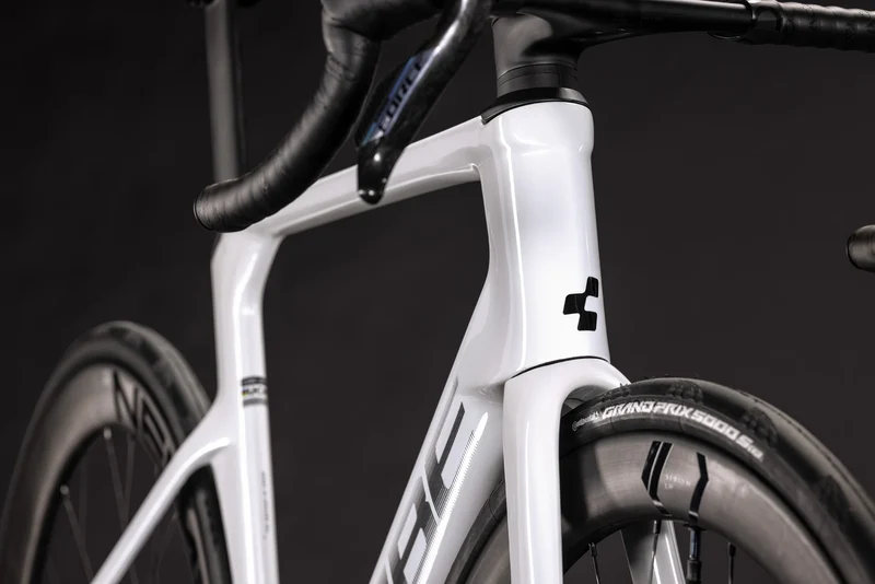 Cube Litening Aero C:68X Pro chalky´n´black 2027