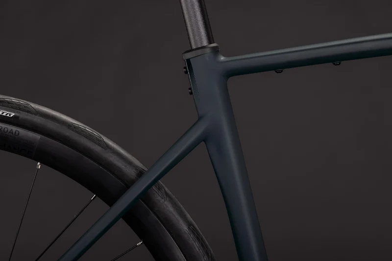 Cube Attain SLX black´n´chrome 2027
