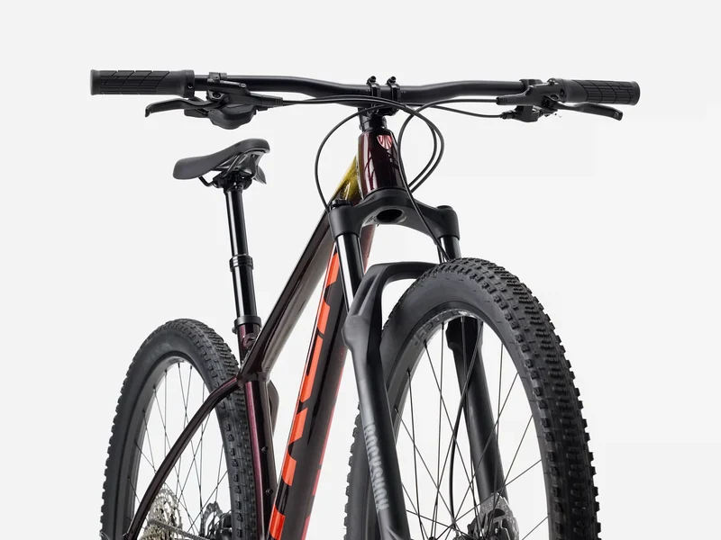 Trek Procaliber 6 Red Serpentine 2027
