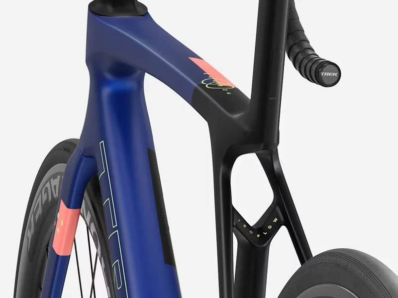 Trek Madone SL 6 AXS Gen 8 Matte Cobalt Blue/Trek Black/Living Coral 2027