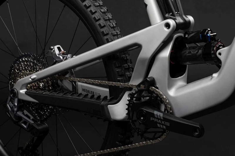 Santa Cruz Heckler SL 1 C GX AXS Matte Silver