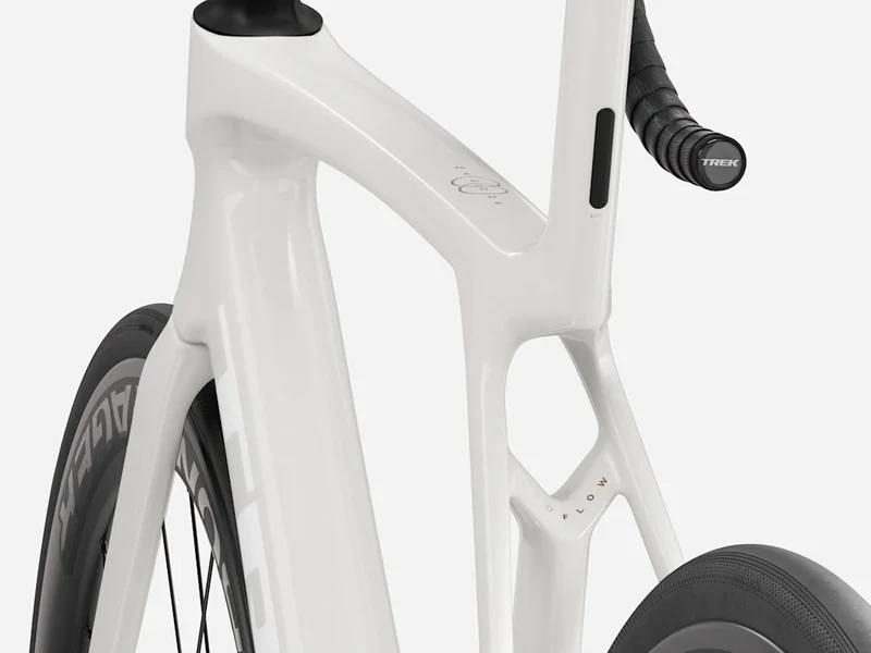Trek Madone SL 6 AXS Gen 8 Era White 2027