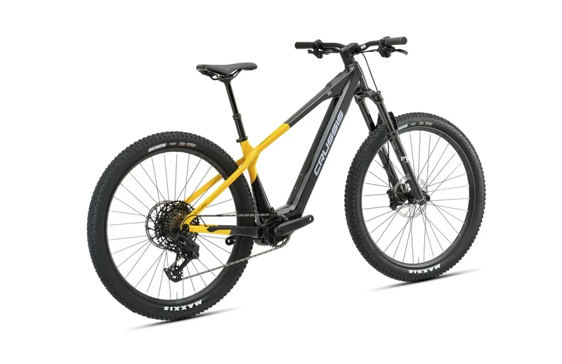 Crussis e-Hard 11.11 800 yellow/black 2026