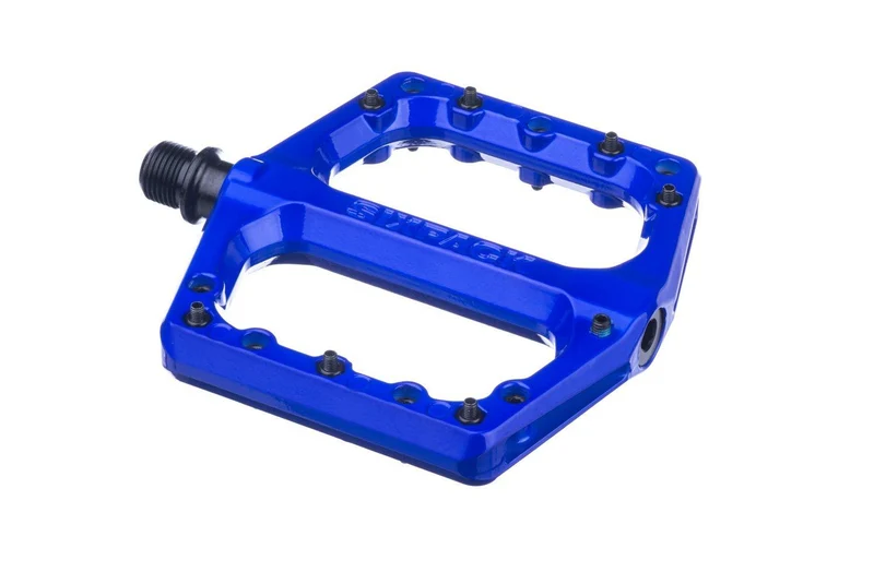 Sixpack Menace 3.0 Pedalen