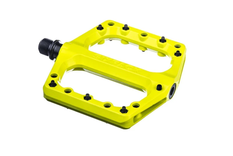 Sixpack Menace 3.0 Pedalen