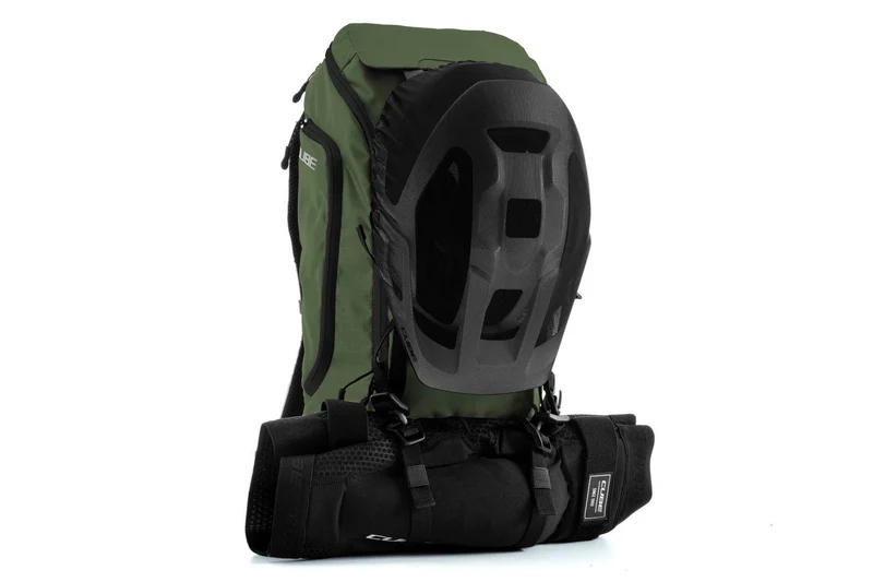 Cube Rucksack ATX 22