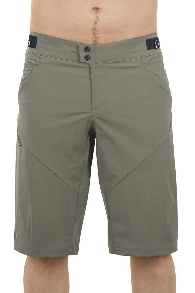Cube AM Baggy Shorts