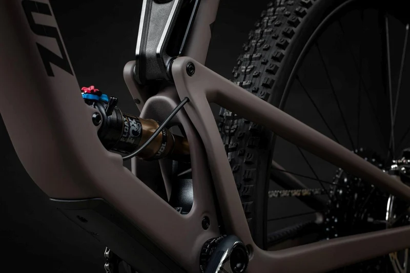 Santa Cruz Tallboy C | R | taupe