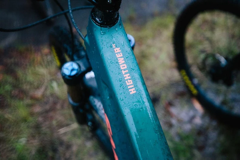 Santa Cruz Hightower 3 | CC | X01 AXS RSV | Air | Matte Evergreen