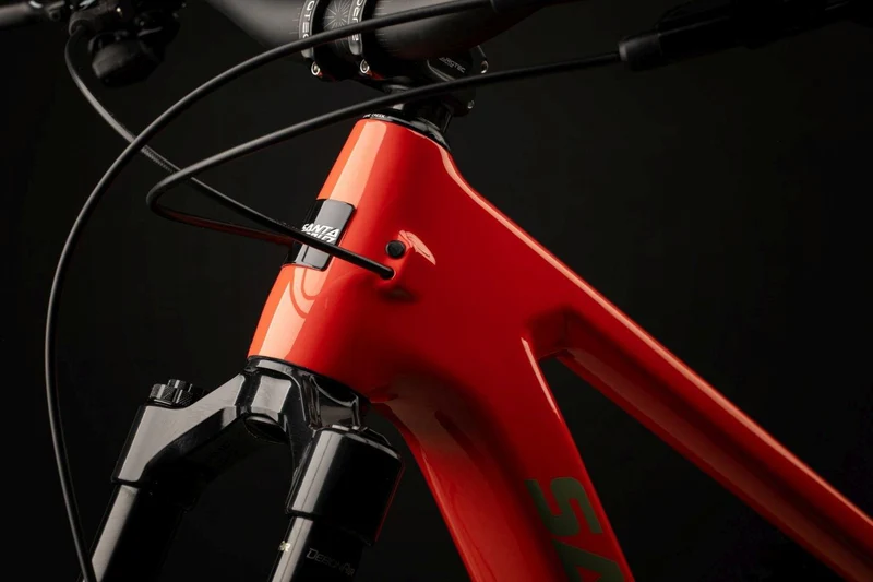 Santa Cruz 5010 | C | S | Gloss Red