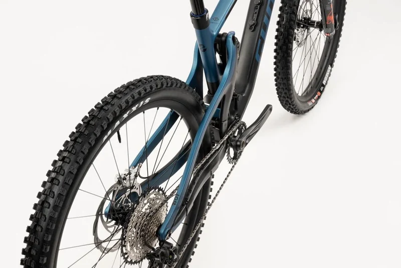 Ghost Riot Trail Full Party carbon/met. Blue -matt