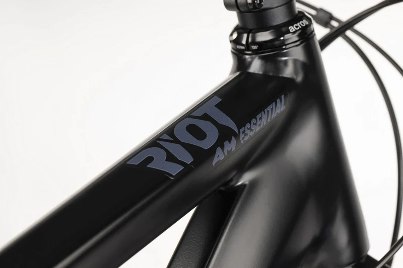Ghost Riot AM Essential black/dark grey - matt