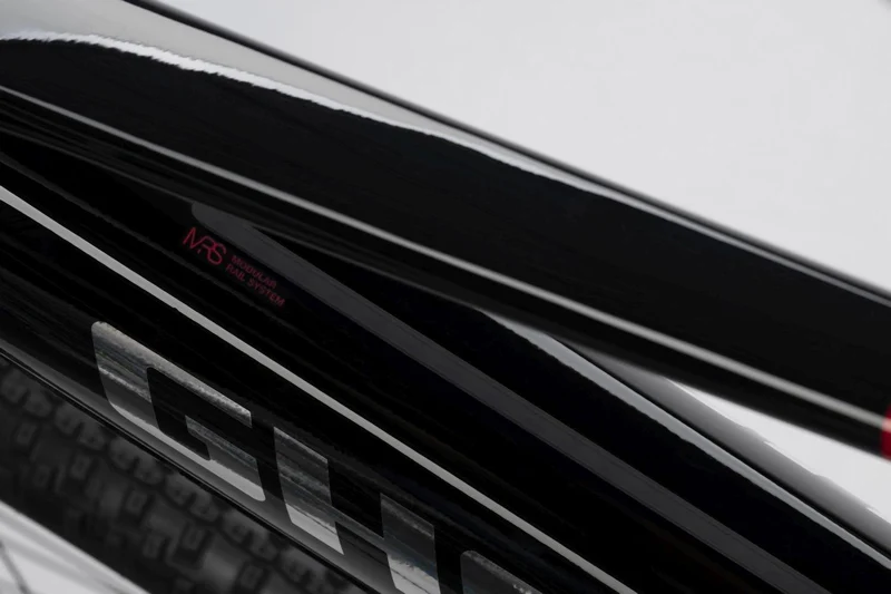 Ghost E-Teru Pro black/pearl deep red - glossy