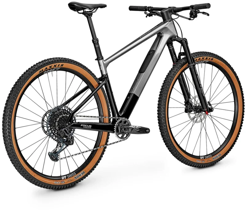 Focus Raven 8.9 Silver / Carbon raw