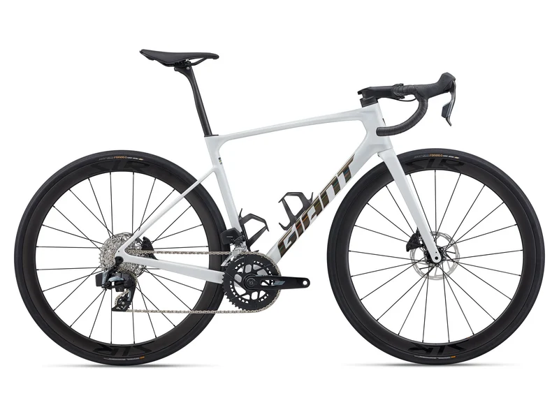 Giant Rennrad Defy Advanced Pro 1 White 2026
