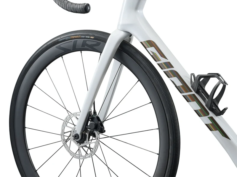 Giant Rennrad Defy Advanced Pro 1 White 2026
