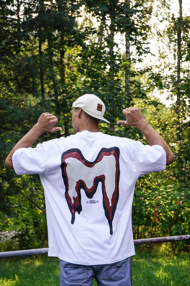M Red Cloud T-Shirt (500k Special)