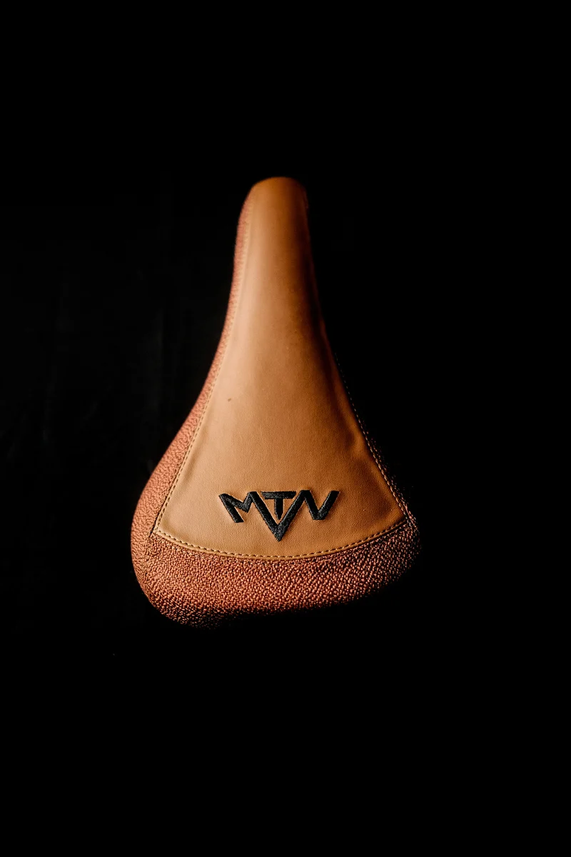 Brown MTN Components Sattel