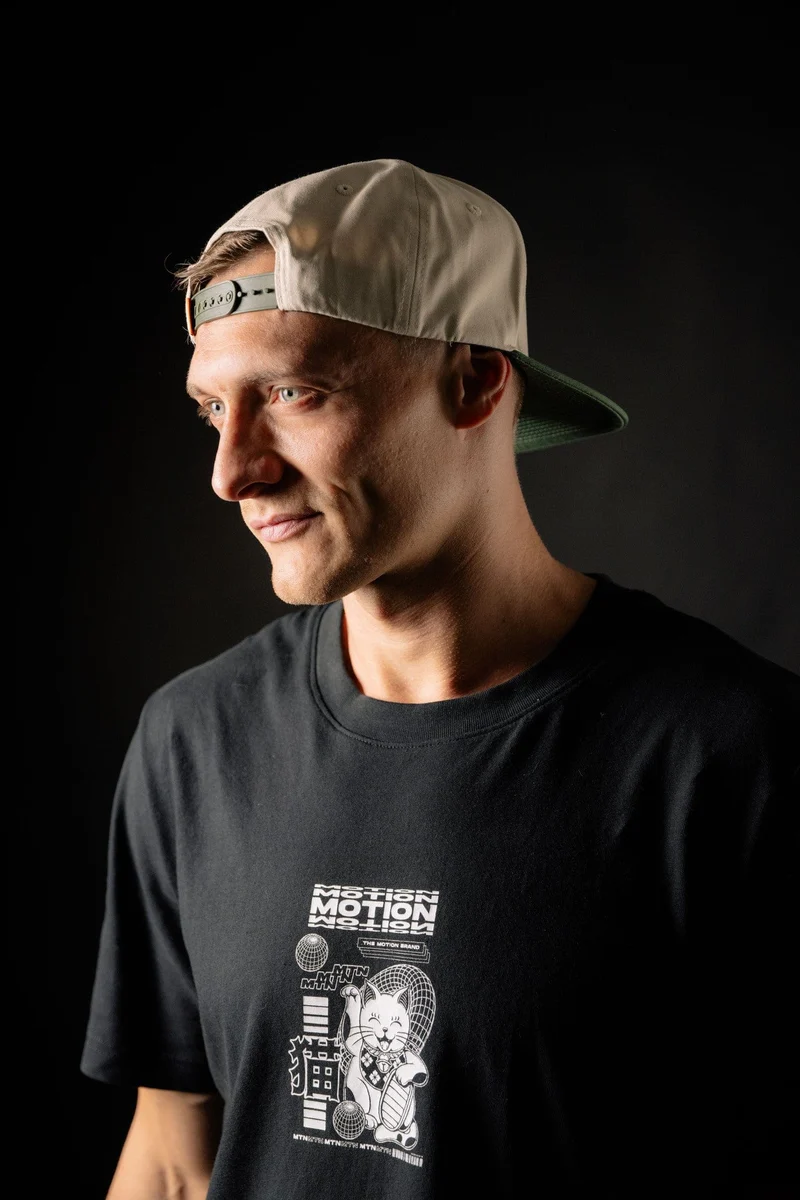 Motion Splash Cap