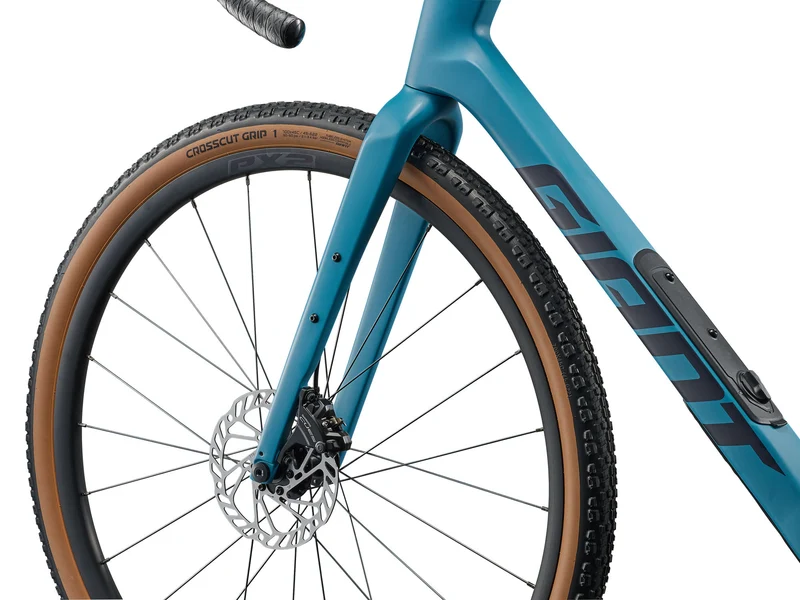 Giant Revolt Advanced 3 Gravelbike 2026 Aquarium