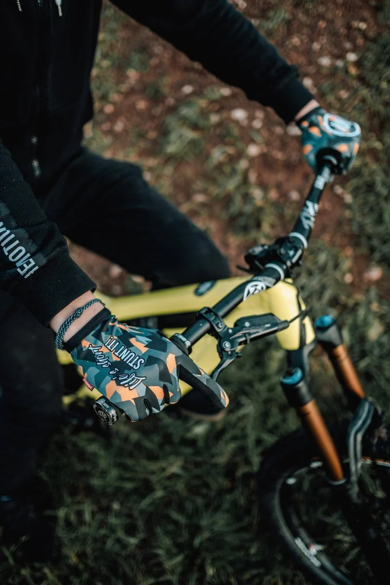 Orange-Camo MTB Handschuhe