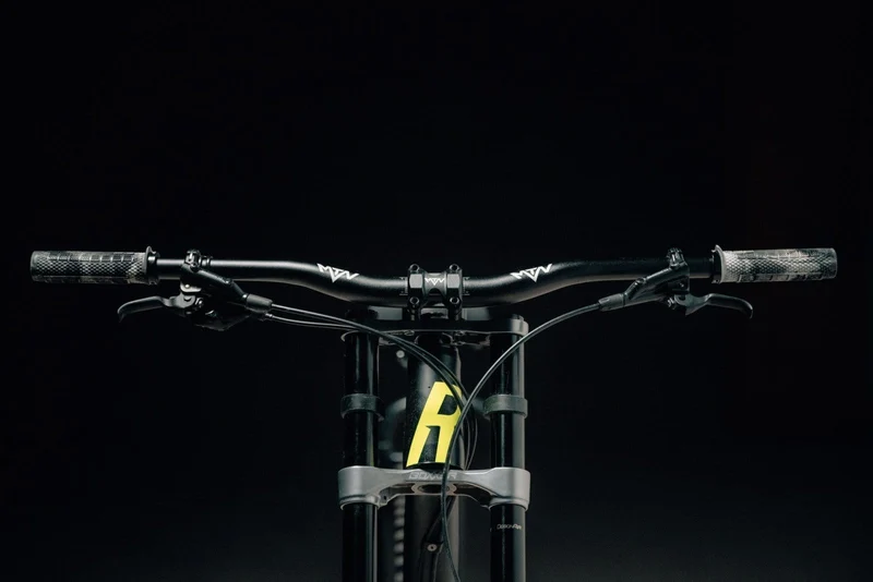 MTN Components Direct Mount Lenker- & Vorbau-Bundle (+GRATIS Griffe & Mudguard!)