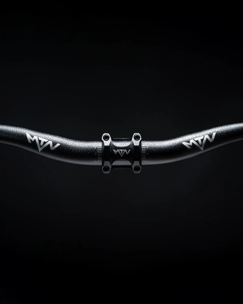 MTN Components MTB Lenker + Gratis Griffe