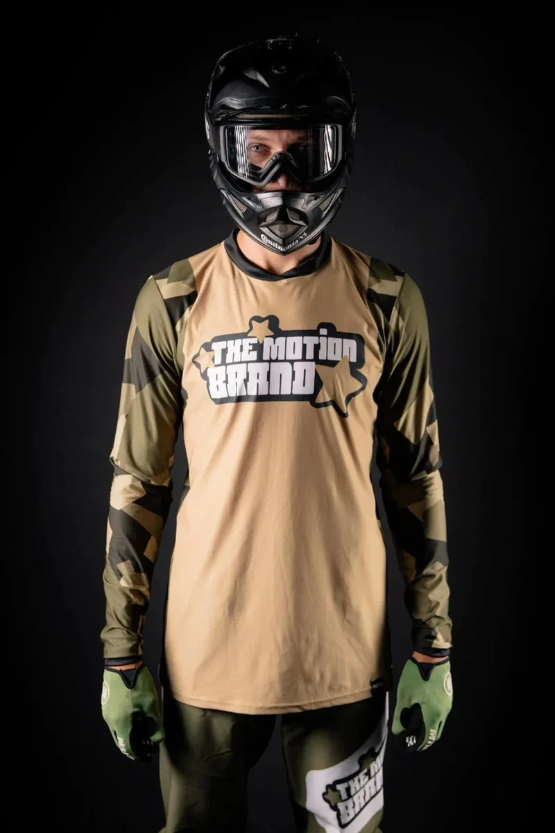 Bike Kit Commander MTB Pants X Dusty Jersey